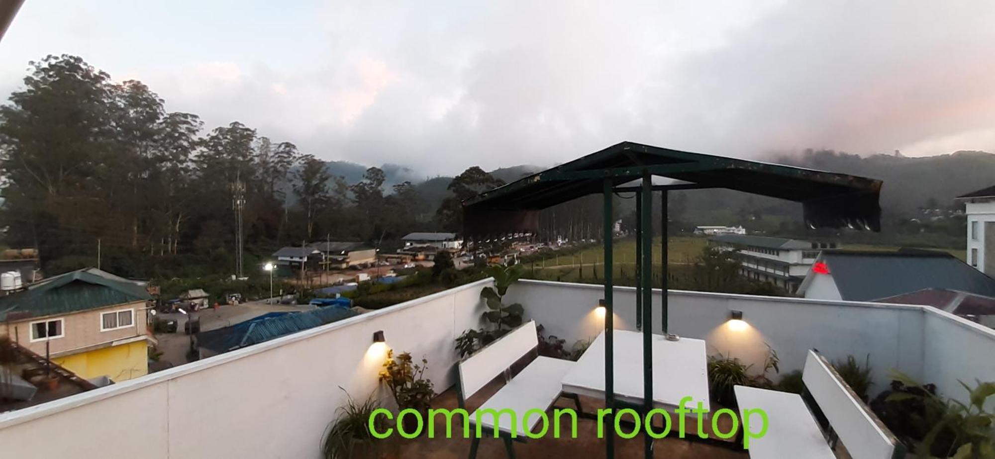 מונאר Greenview Holiday Inn מראה חיצוני תמונה